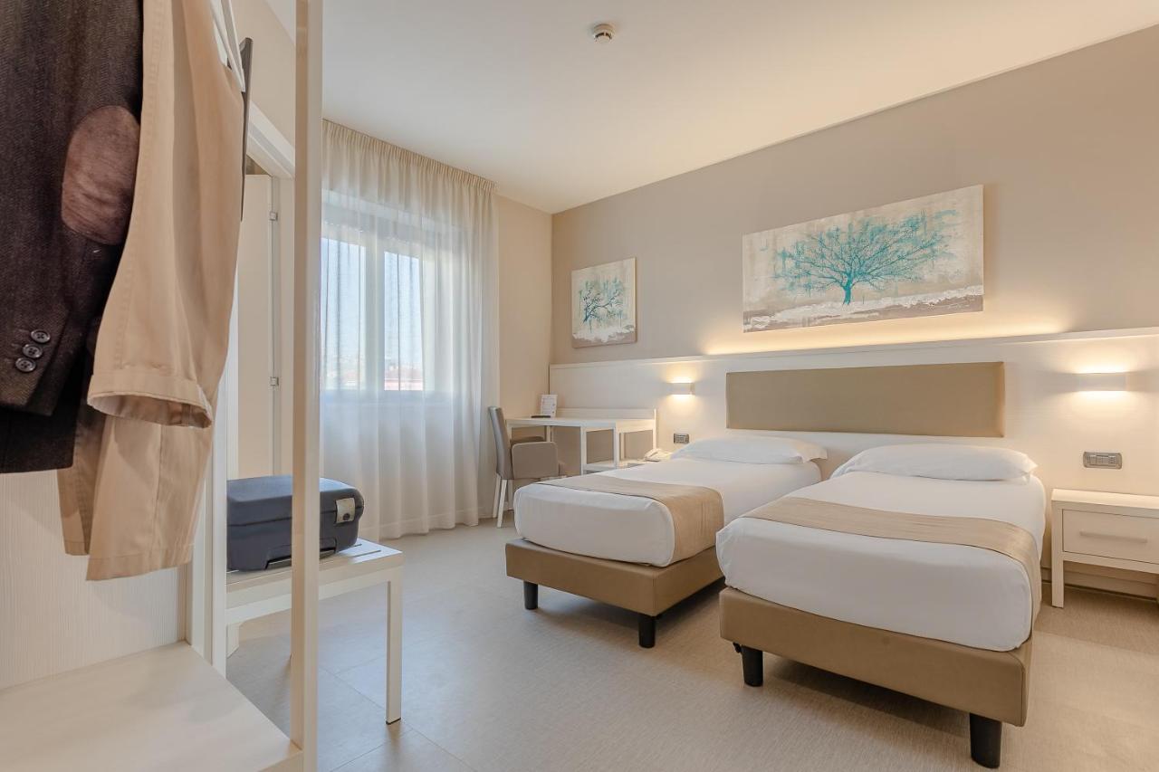 Hotel Concorde Camerano Pokoj fotografie