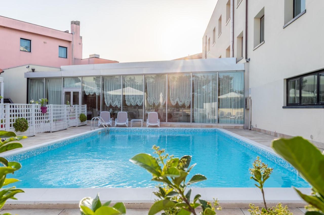 Hotel Concorde Camerano Exteriér fotografie