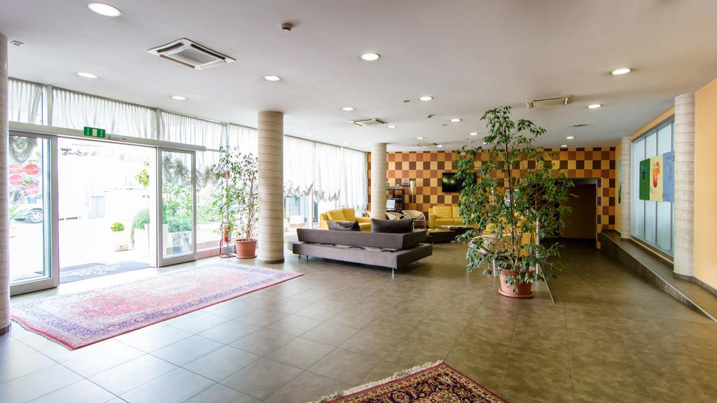 Hotel Concorde Camerano Exteriér fotografie