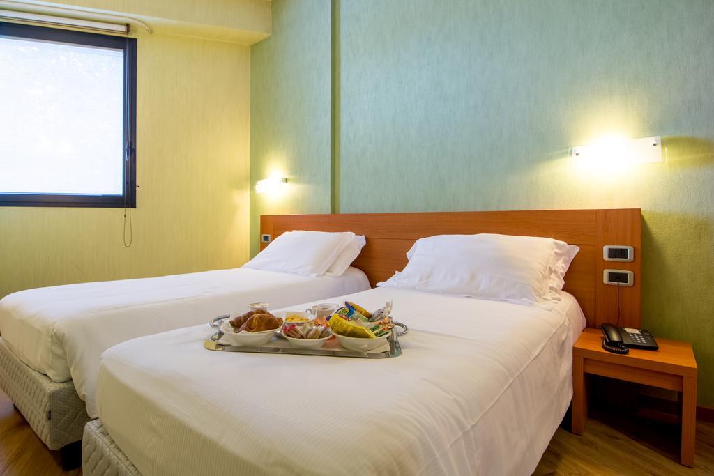 Hotel Concorde Camerano Exteriér fotografie